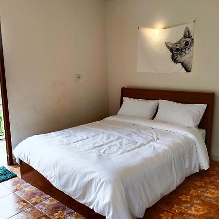Tiki Bar-Kantiang Guesthouse Ко-Ланта Екстер'єр фото