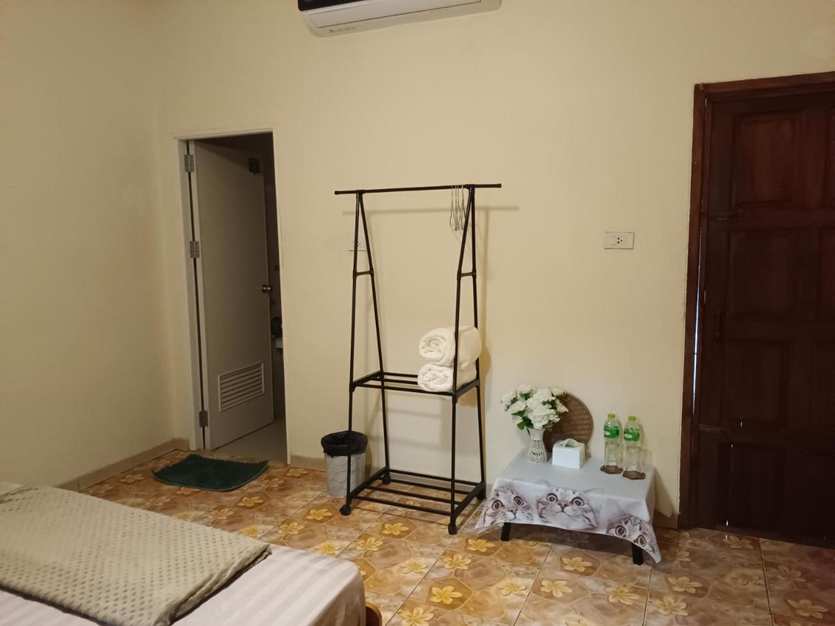 Tiki Bar-Kantiang Guesthouse Ко-Ланта Екстер'єр фото