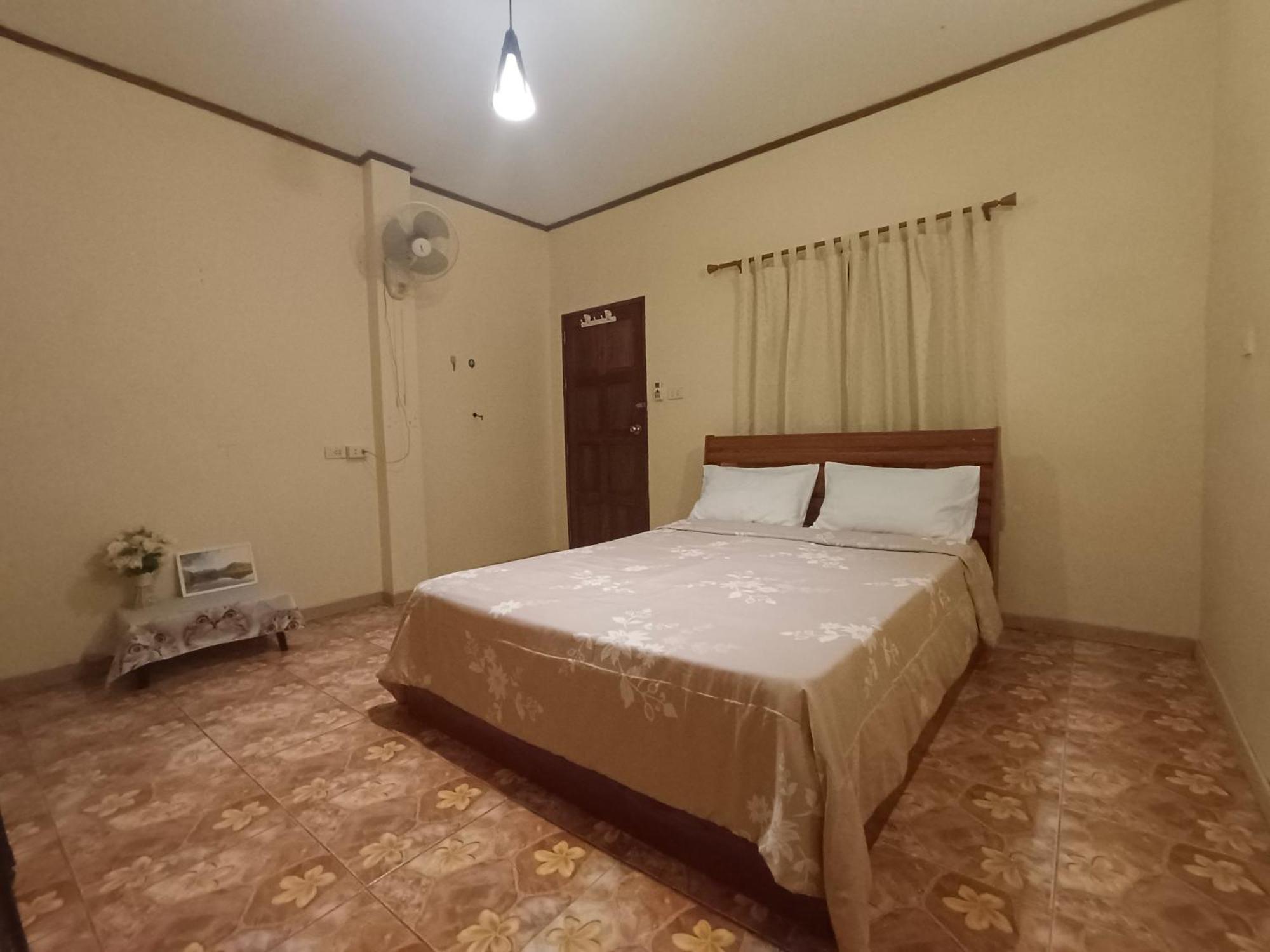 Tiki Bar-Kantiang Guesthouse Ко-Ланта Екстер'єр фото