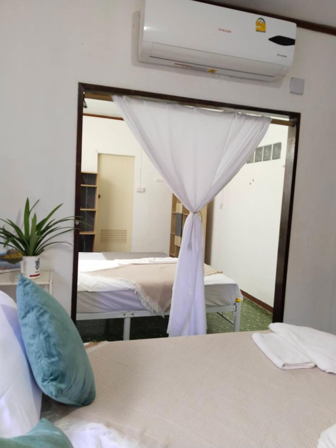 Tiki Bar-Kantiang Guesthouse Ко-Ланта Екстер'єр фото
